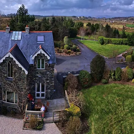 Stunning 4 Bedroom House In Bantry Сasa de vacaciones *