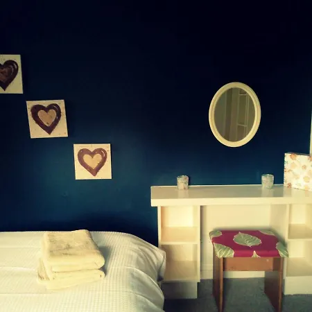 Сasa de vacaciones Stunning 4 Bedroom House In Bantry Cork